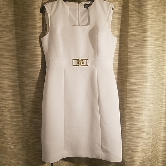 Tahari Dresses & Skirts - Tahari Classic White Cocktail Dress